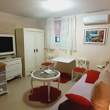 Studio Imagino Apartment *