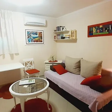 Studio Imagino Apartment